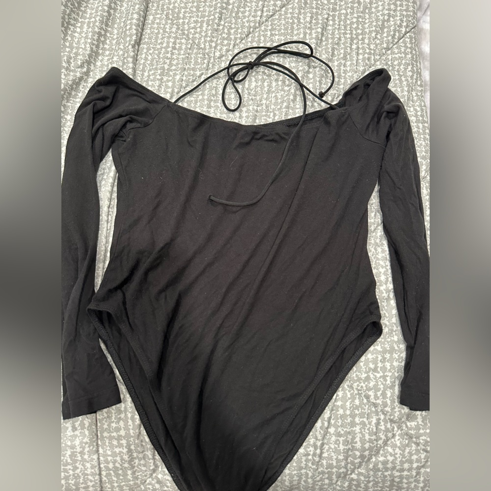 SHEIN Black Off-Shoulder Bodysuit